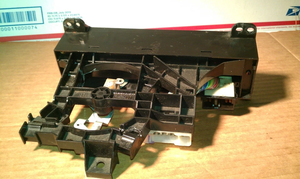 1986 1987 1988 TOYOTA MR2 A/C HEATER CONTROL PANEL USED OEM - Image 2 of 3