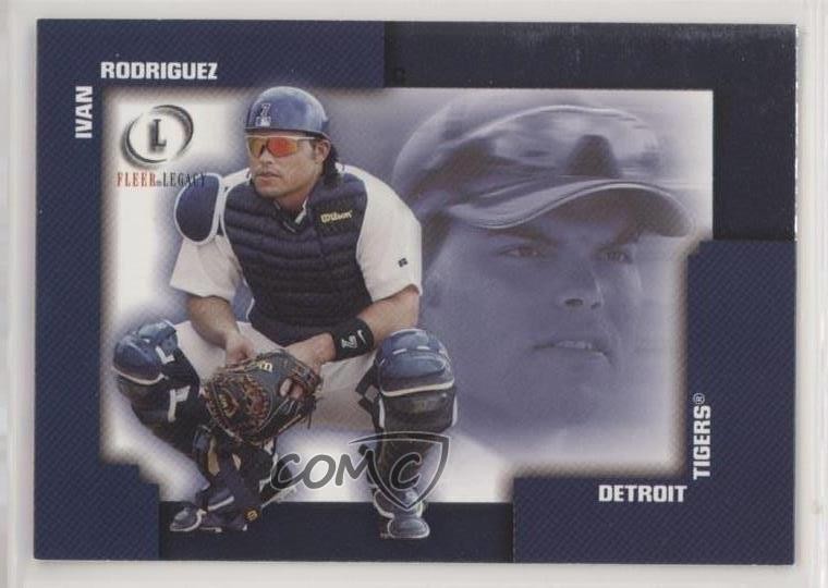2004 Fleer Legacy Ivan Rodriguez #17 HOF xz4