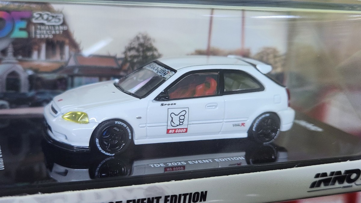 1:64 Inno64 Honda Civic Type R EK9 Thailand Diecast EXPO