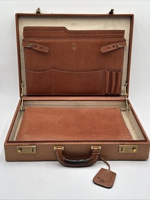 GUCCI ブラウンレザー ケース VINTAGE LEATHER GUCCI BRIEFCASE ATTACHE RARE HARD SIDED Case And
