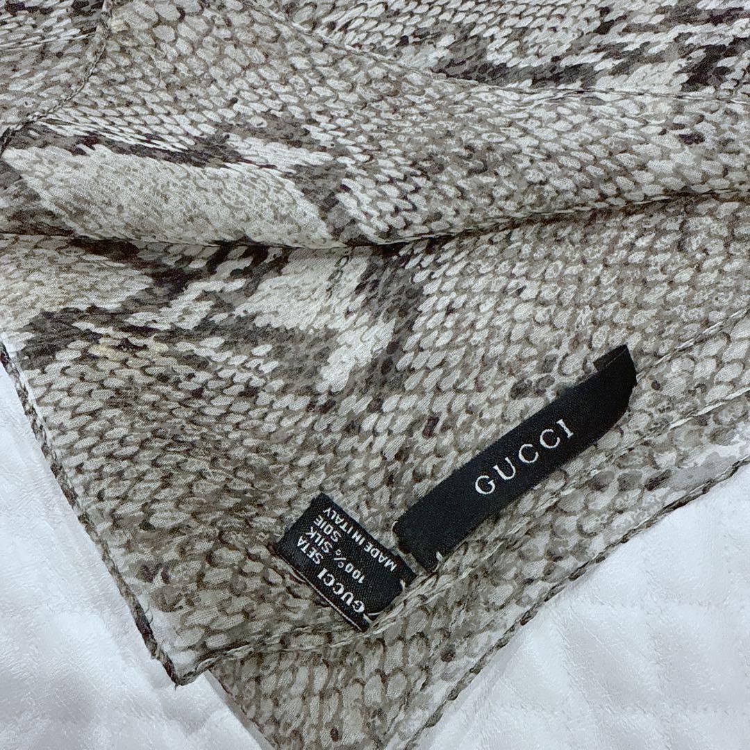 Gucci Silk Python Pattern Scarf Gray Silk 196cm F… - image 2