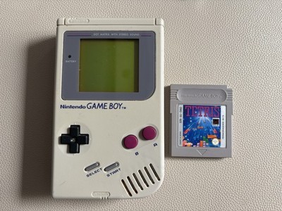 Nintendo Game Boy Spielkonsole - Grau (DMG-01) + Tetris Modul