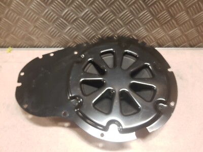 LAND ROVER DISCOVERY 4 L319 HARMON KARDON SUBWOOFER BH2218808CA HINTEN 2009-2016