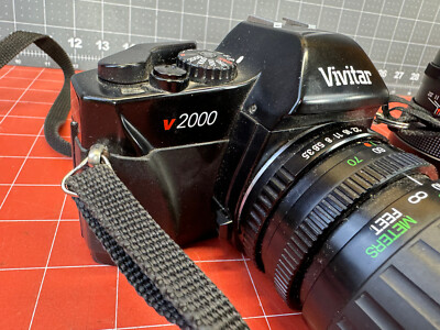 Vivitar V2000 SLR Film Camera with 35-70mm Lens & Extras UNTESTED