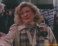 Terrie Snell HAND SIGNED 8x10 Photo, Autograph, Home Alone 2 (B)