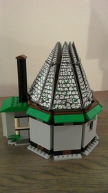 LEGO Harry Potter: Hagrid's Hut (4707) 100% Complete w Minifigures & Instruction