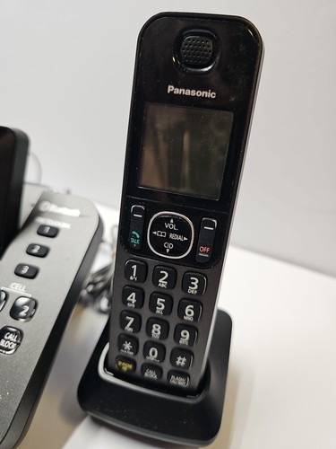 Panasonic KX-TGF380 Link2Cell Bluetooth con cavo e 1 telefono cordless1 base - Foto 4 di 6