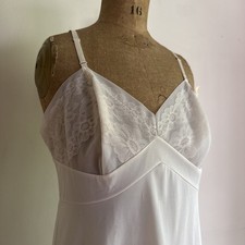 Vtg Sz 38 - Vanity Fair Slip NOS W/tag