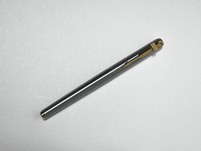 #ad Vintage Parker Fountain Pen Made In France w Logo Stainless Gold Nib NOT USED $29.99