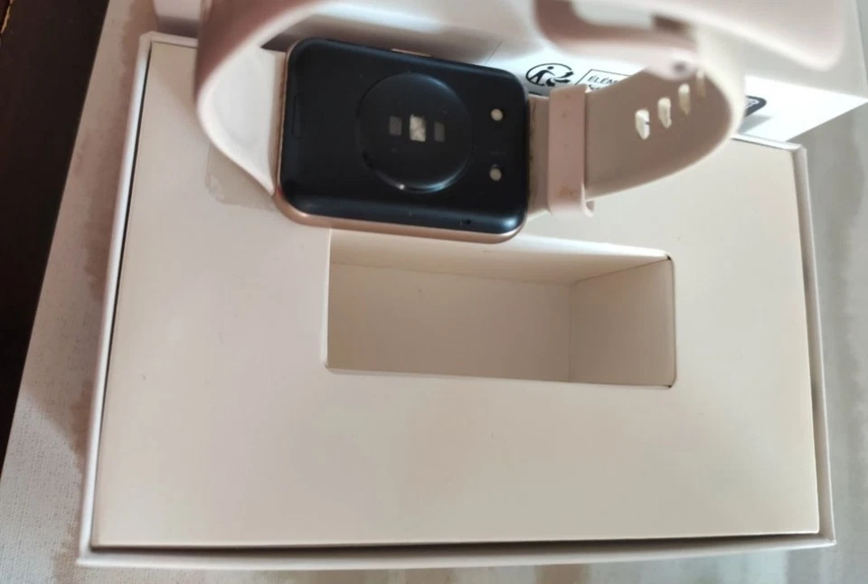 Huawei Watch Fit 2, photo 3 sur 5