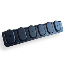 6X Motorola Solutions CLP446 radio portatile PMR con stazione di ricarica a 6 scomparti