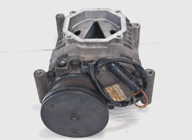 97-00 MERCEDES W202 C230 KOMPRESSOR R170 SLK 2.3L EATON SUPERCHARGER WITH CLUTCH - Image 2 of 4