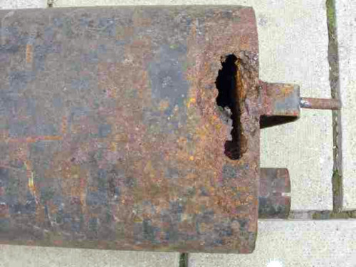 VOLVO 240 EXHAUST SILENCER - Picture 2 of 2