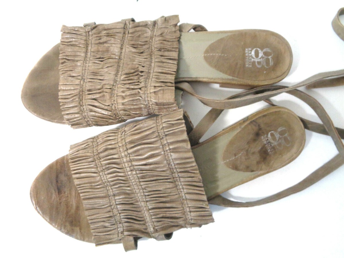 Barney’s coop leather sandals COOP BARNEYS NY 37.5 Taupe Pleated Leather Flat Sandals  main image 3