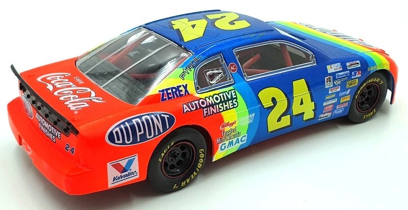 Racing Champions 1/18 Scale 09485 - Chevrolet Monte Carlo Dupont #24 - Imagen 2 de 4