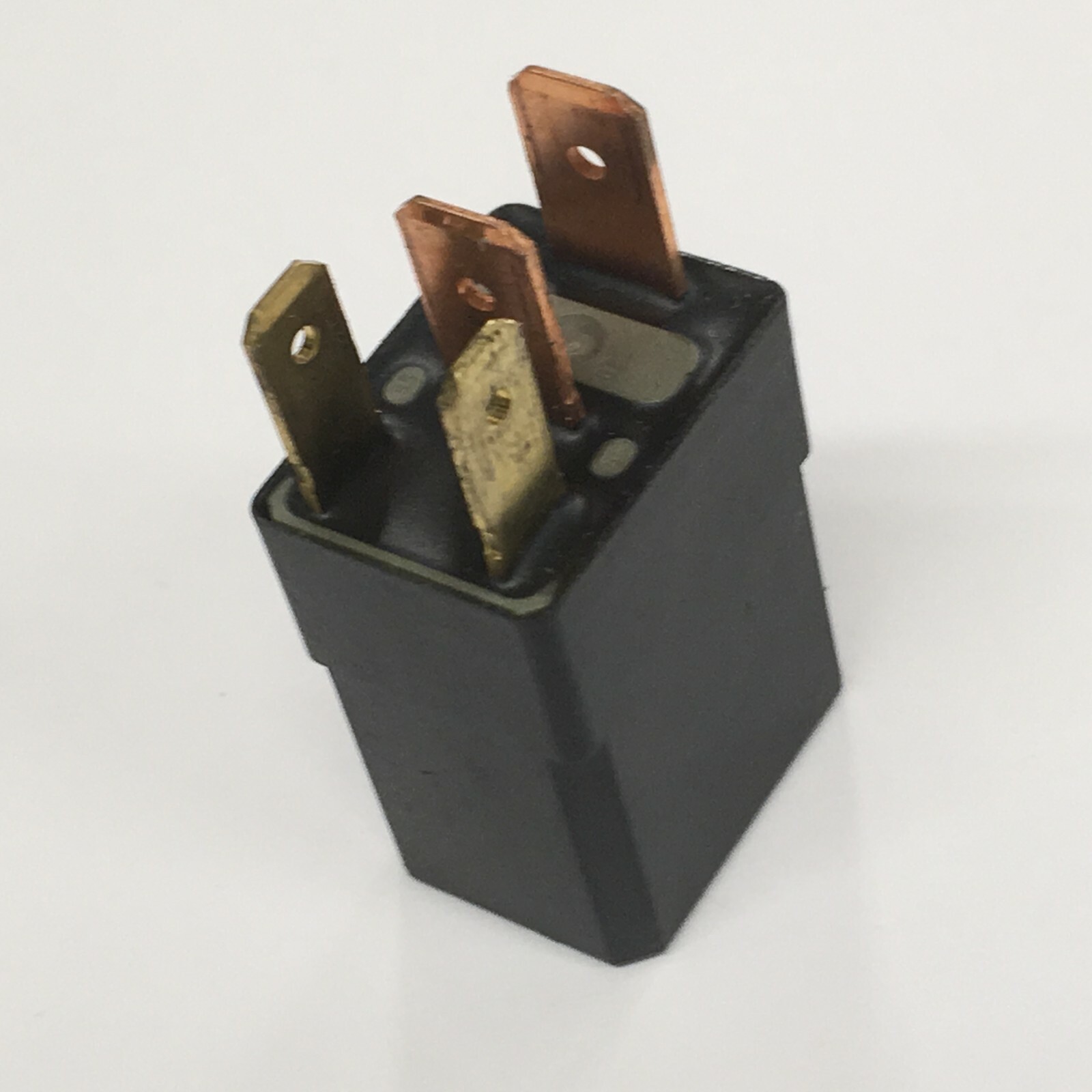 Honda (19972012) MultiUse 4Pin Black Relay NAiS ACM32221 M01 CM1aFR