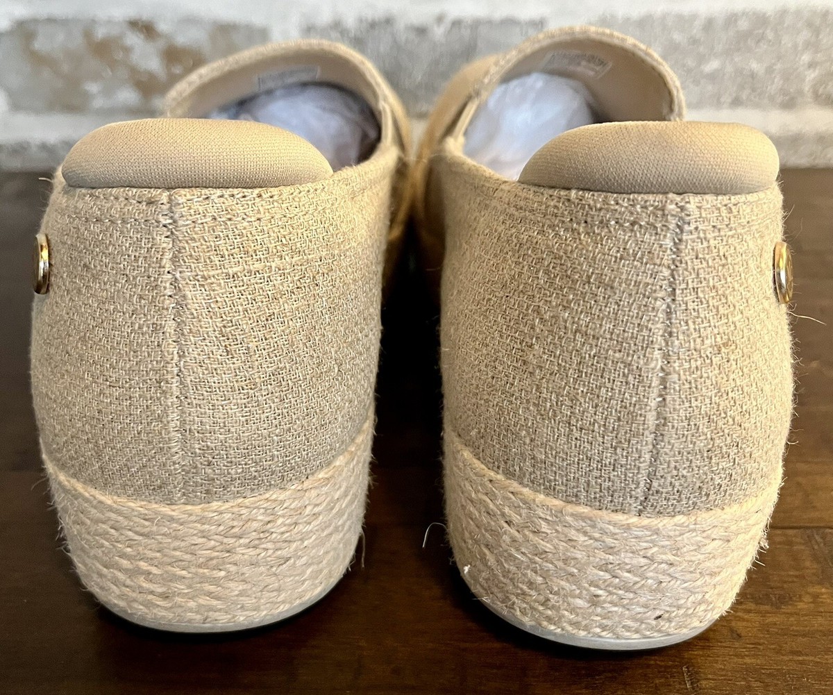 Women's Martha Stewart x Skechers: BOBS Sesame By The Bay 158908