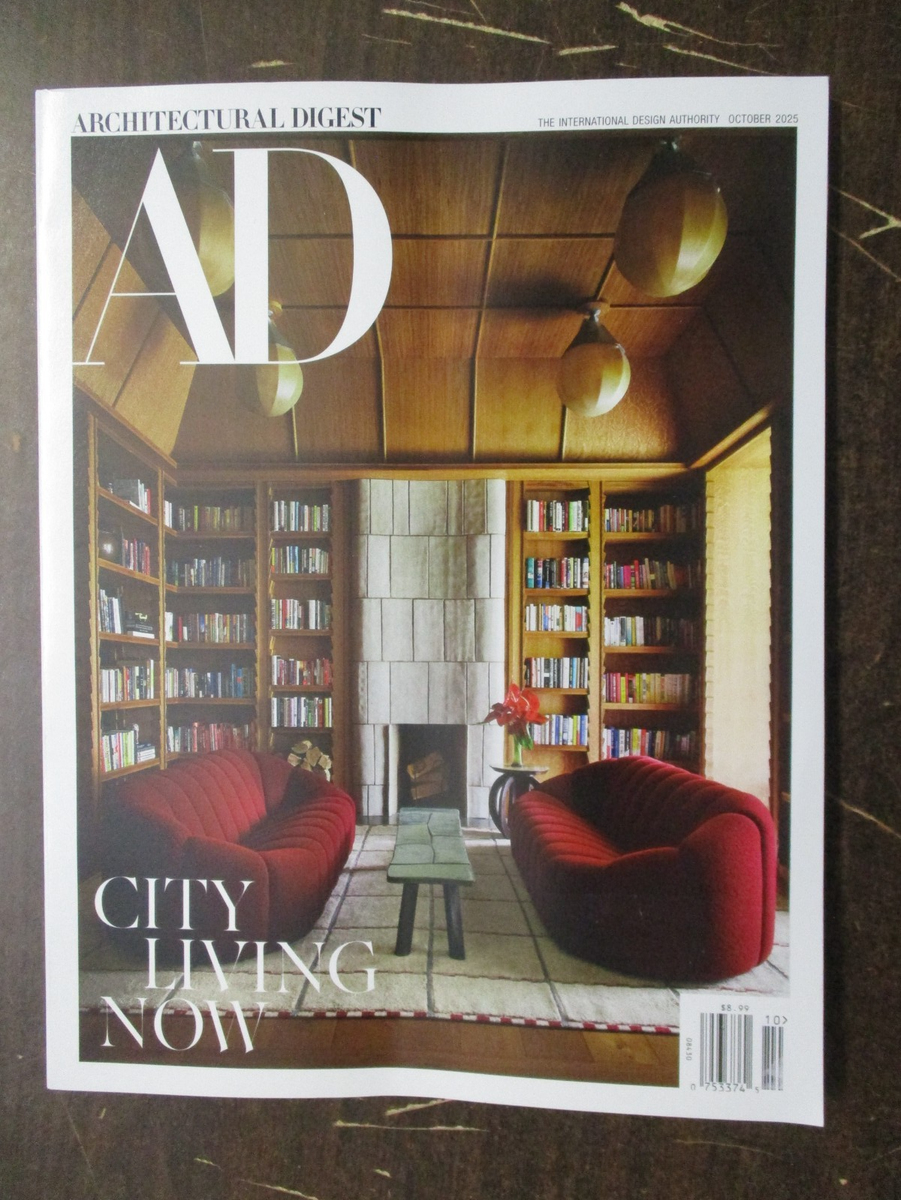 AD ARCHITECTURAL DIGEST MAGAZINE OCT 2025 CITY LIVING PARIS