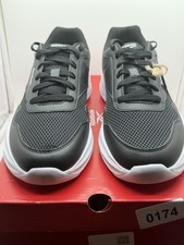 Reebok Dash Pro Unisex Low Top Lace-Up Sneake...