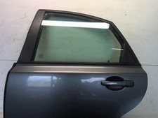 Porte arrière et accessoires Volvo S40