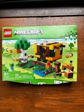 Lego Minecraft 21241 The Bee Cottage NIB