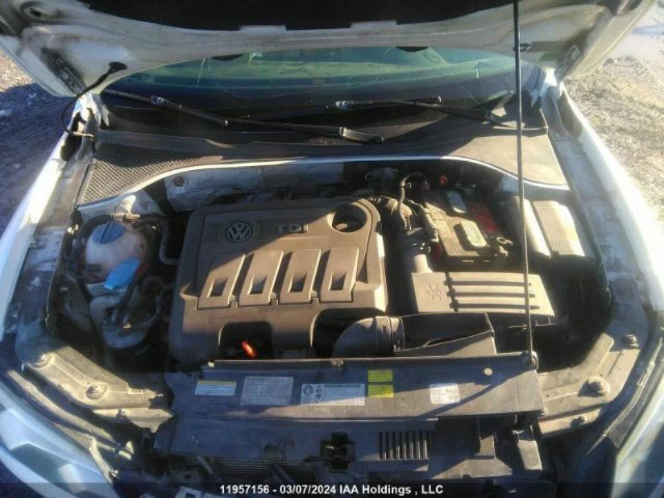 Used A/C Compressor fits: 2012 Volkswagen Passat  Grade A Foto 2 de 4