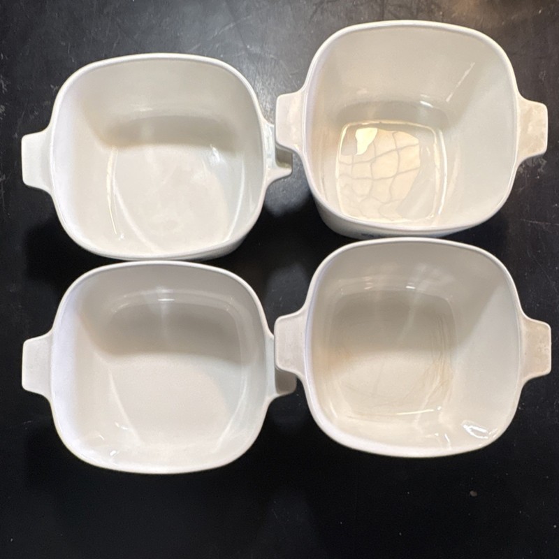 Corning Ware Blue Cornflower Square Casserole DishSet 1 1/2 qt (2);  P-1 3/4(2) 