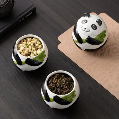 Moisture-proof Panda Tea Jar Cartoon Pattern Seasoning Storage Tank Souvenir - Picture 7 of 12