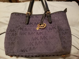 Michael-Kors-Navy-Blue-Purse