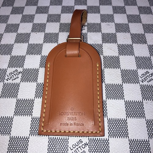 Authentic LOUIS VUITTON Large Brown Name Tag & Poignet W/ Gold Hardware set. - Picture 4 of 14