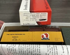Intermountain Railway HO Kit 40515-03 Steel Sided Ice Bunker Rath Packing Co.