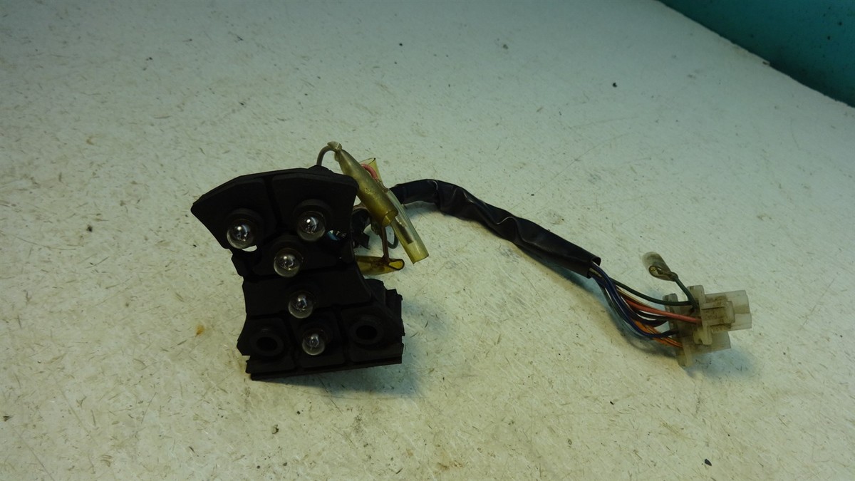 1978 Honda GL1000 Goldwing GL 1000 H848. gauge center indicator
