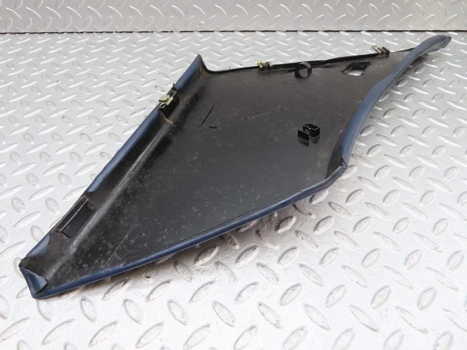 ⚙16813⚙ Mercedes-Benz C123 280CE Coupe C Pillar Cover Right Side Blue 1236950644 - Image 4 of 4