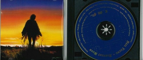Rare Neil Young Australian "Gold" Anniversary Edition Harvest/Harvest Moon CD's! - Imagen 5 de 8