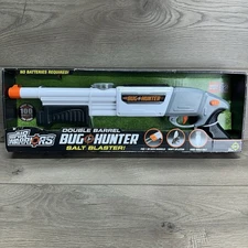 AIR WARRIORS DOUBLE BARREL BUG HUNTER SALT BLASTER GUN FLIES INSECTS SPIDERS NEW