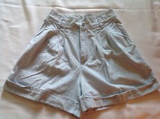 Vintage Palmetto  s Women  s Pale Blue Pleated High Waisted Walking Shorts Size 11