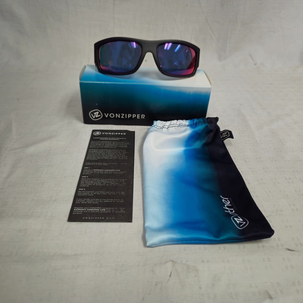 Von Zipper VZ Semi Sunglasses Polar Graphite/Wild Plasma Chr Polar