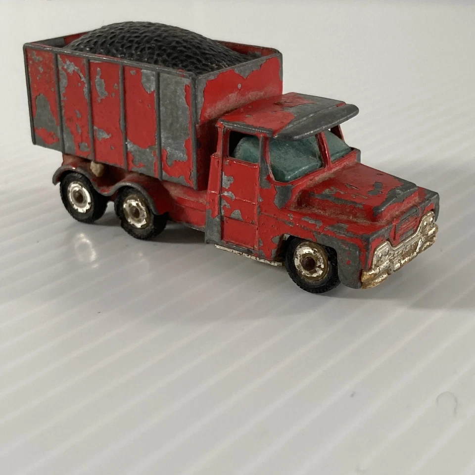 Husky 10 Red Guy Warrior Coal Truck Fair ~ Brisbane ~ Same day - image 3 of 4