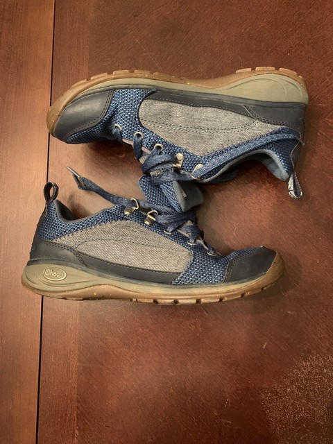 chaco women's sneakers