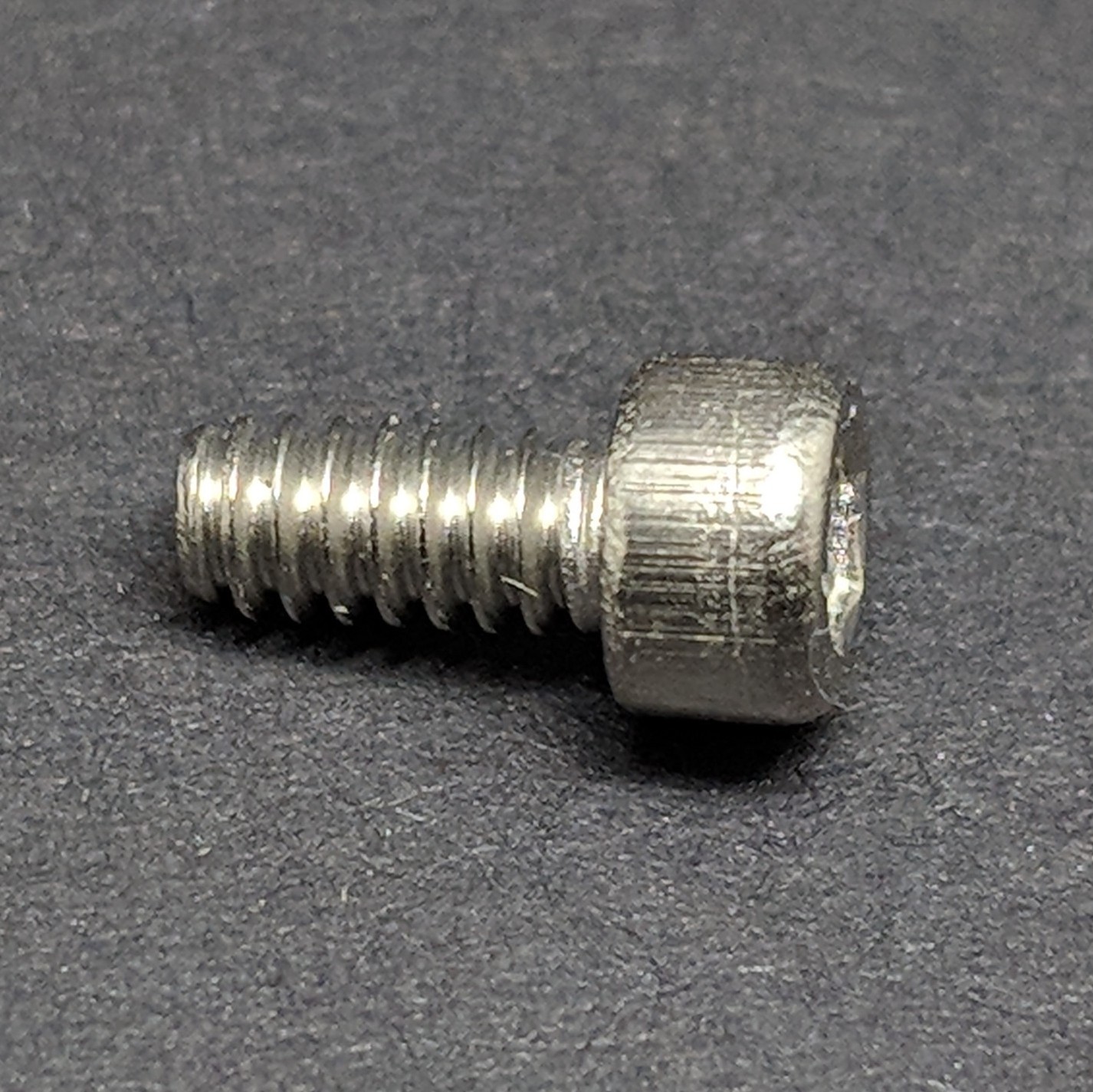 R56000552 Stainless Steel Socket Head Cap Screws #4-40 x 1/4