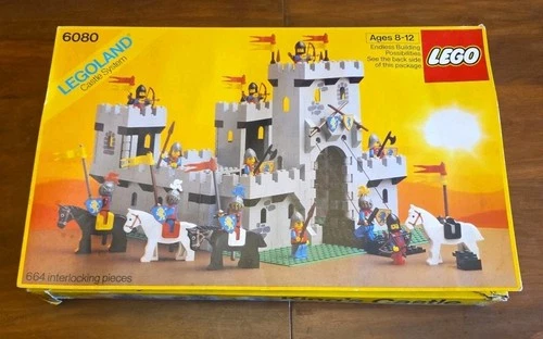 Vintage LEGO Set 6080 King's Castle See Pics W Box, Instructions Missing 38
