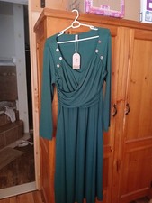 Long Sleeved Green Zolucky Dress Women's Size XL 95% Polyester 5% Spandex