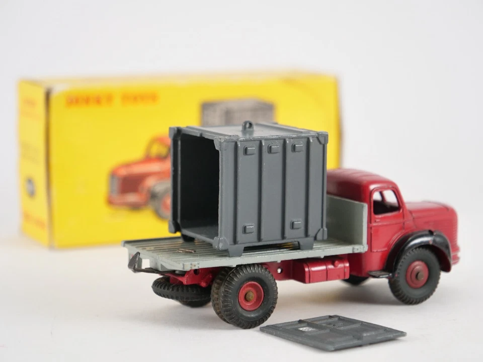 Dinky Toys F n° 34B BERLIET camion plateau avec container en boite - Photo 4/4