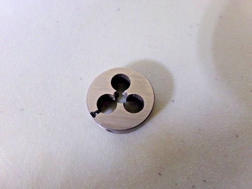 WESTWARD 10N558, Round Adjustable Die, UNC, Die Thread Size: #8-32 - Picture 2 of 3