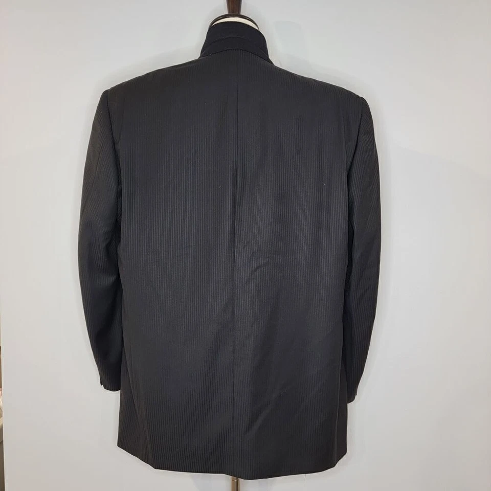 Chaqueta de Esmoquin Canali Peak Solapa Para Hombre Talla 48R Negra Lana a Rayas Botón Único Foto 3 de 4