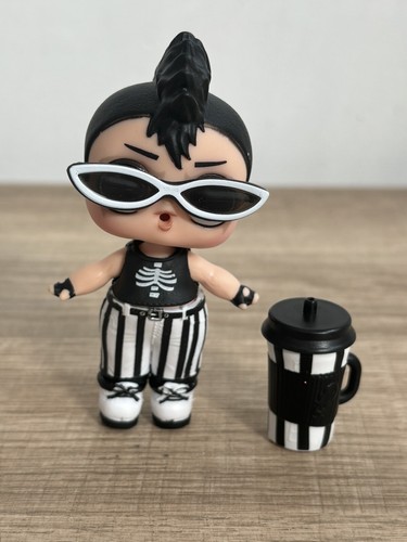 LOL Surprise! NIGHTFALL - Serie 1 (eingestellt) Puppe komplett ex Zustand RAR! - Bild 1 von 3