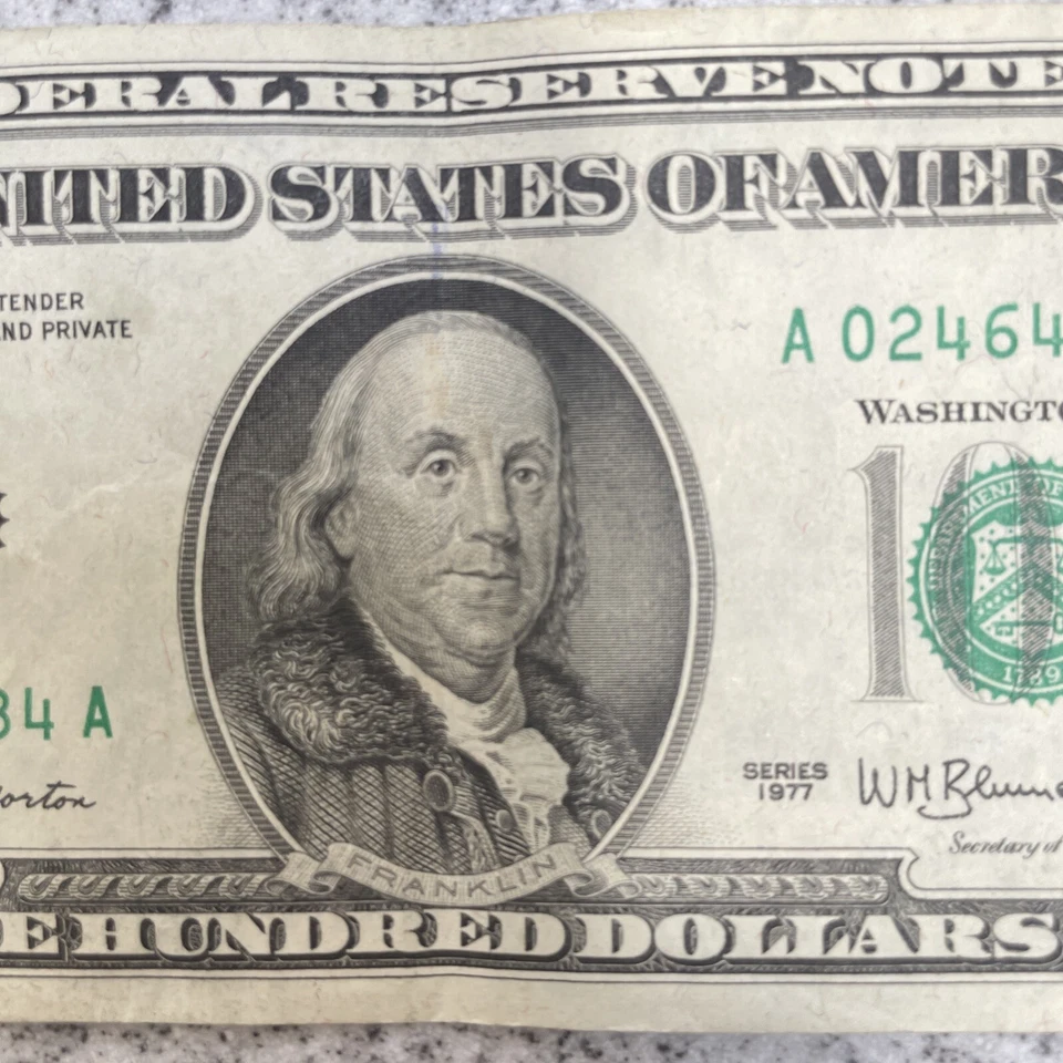 1977 $100 Hundred Dollar Bill Rare Federal Reserve Note Vintage 48 years old - Image 4 of 4