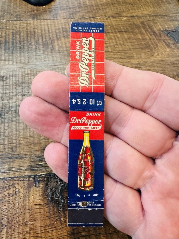 Universal St. Louis Matchcover Vintage Soda Pop; Dr. Pepper Midget