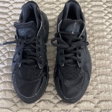 Nike Air Huarache Run Triple Black, Size W7.5 great Condition