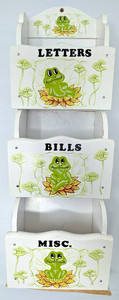 Neil the Frog Vintage 1978 Sears Roebuck Mail Letters Wall Organizer